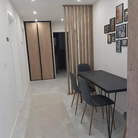 Apartmansoba Haris * Zenica